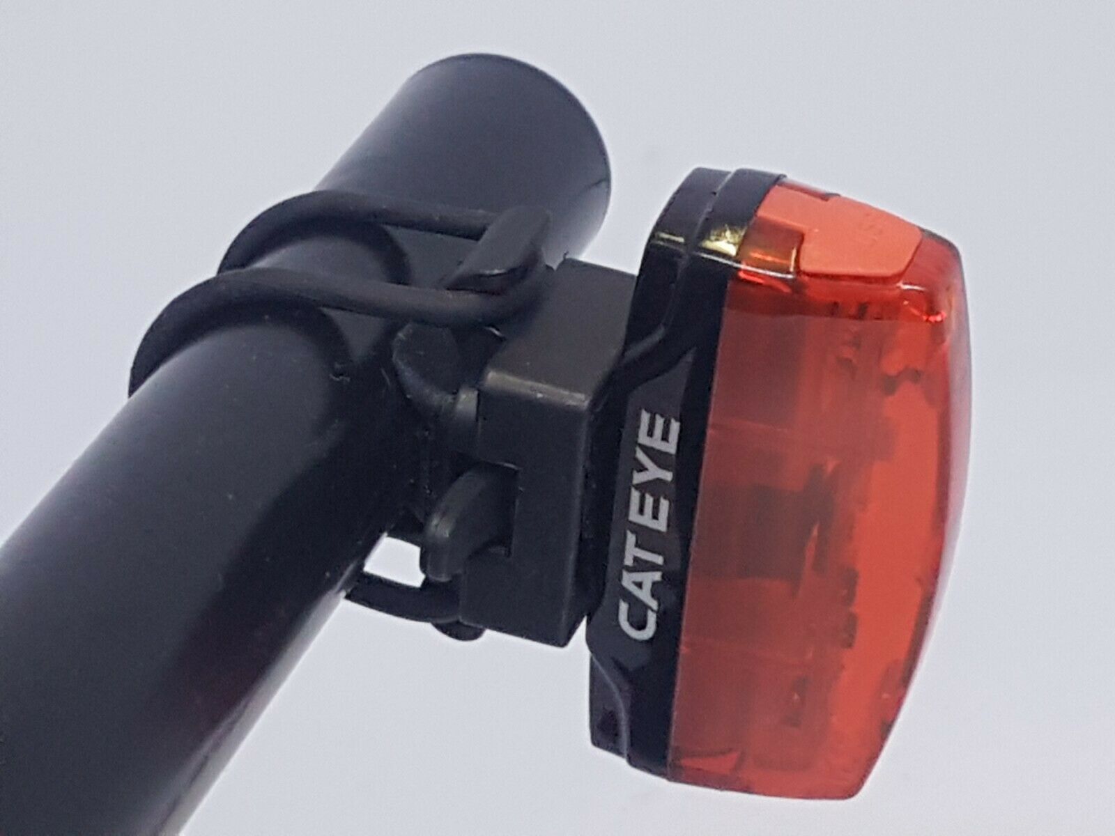 CATEYE – RAPID Micro – Rear USB rechargeable LED Bicycle Bike Cycle ...