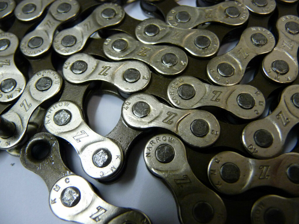 KMC Z51 6 / 7 / 8 Speed Bike Chain Bicycle 114 Links MTB Road 1/2" x 3/ ...