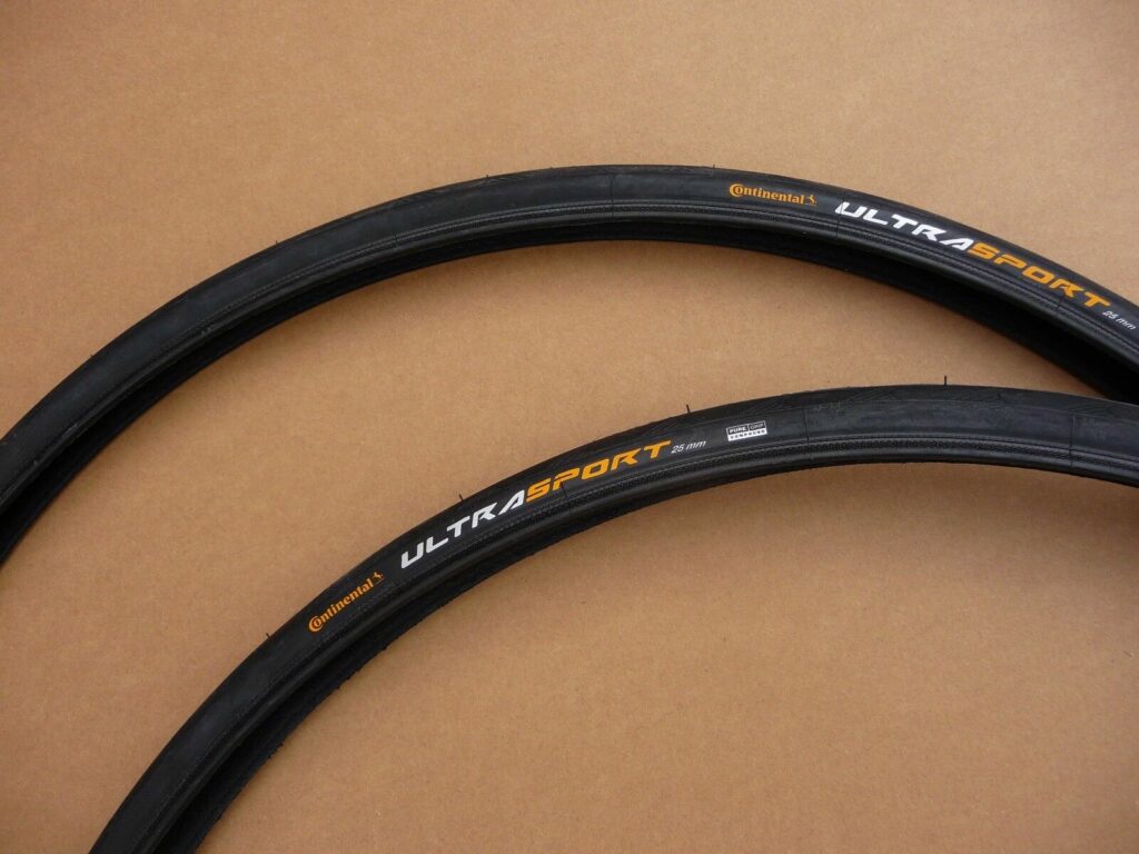 continental ultra sport ii wire bead road tyre