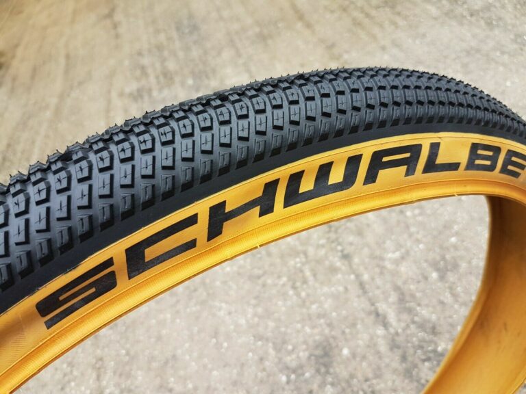 schwalbe tan wall