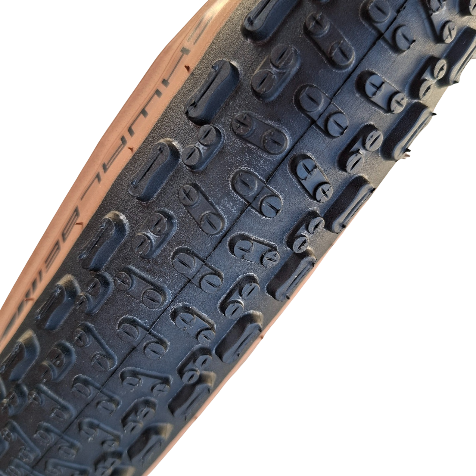 Schwalbe G-One Ultra Bite TLE Tyre 700x40c (622-40) Bronze Wall Folding – Tubeless Ready Gravel Tyre - Image 10